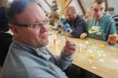 Uczestniczymy-w-warsztatach-swiatecznych2022-14