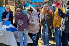 Niebieski-korowod-serc-20