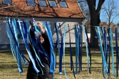 Niebieski-korowod-serc-24