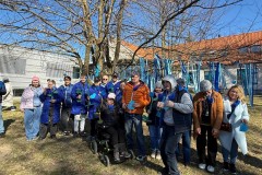 Niebieski-korowod-serc-31