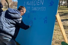 Niebieski-korowod-serc-44