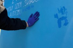 Niebieski-korowod-serc-46