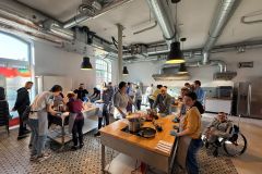 Powiedzenie-mowi-przez-zoladek-do-serca-02