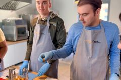 Powiedzenie-mowi-przez-zoladek-do-serca-06