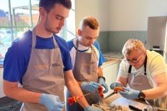 Powiedzenie-mowi-przez-zoladek-do-serca-14