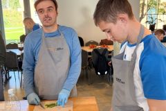 Powiedzenie-mowi-przez-zoladek-do-serca-23