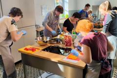 Powiedzenie-mowi-przez-zoladek-do-serca-25