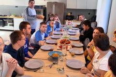 Powiedzenie-mowi-przez-zoladek-do-serca-34