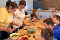 Powiedzenie-mowi-przez-zoladek-do-serca-37